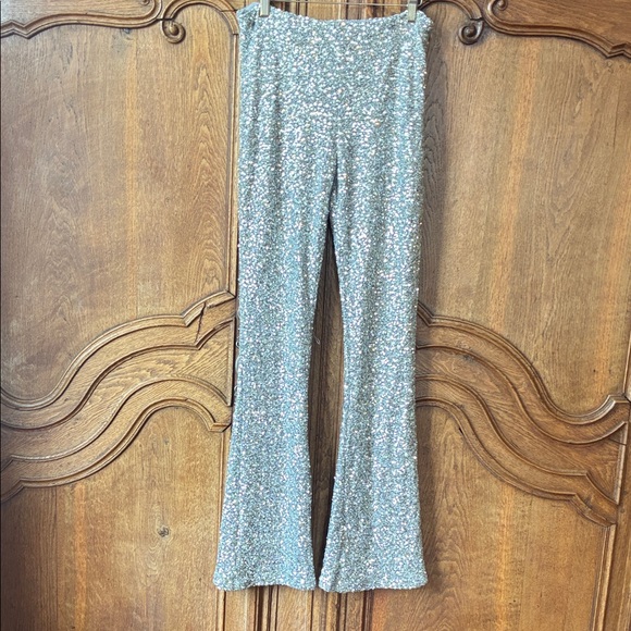 Greylin Pants - Greylin Sequin-Trim Pants in Silver-Grey